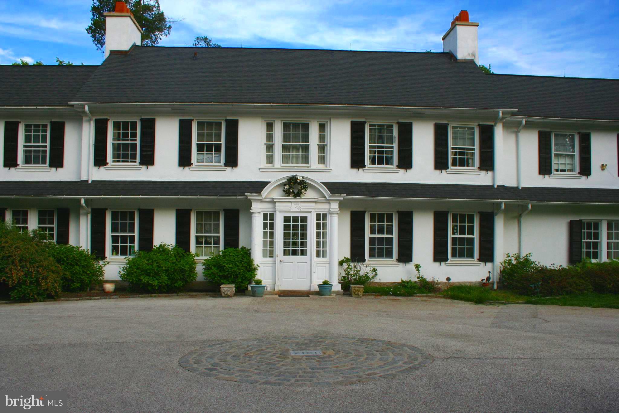 MERION GOLF MANOR - Residential