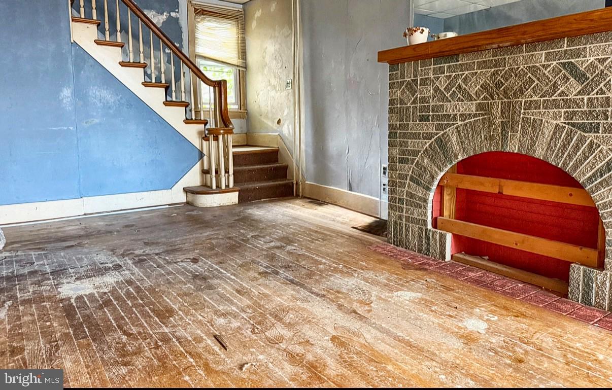 Call today for this large 4 bedroom two story with loads of potential PRICED TO SELL ! Generous sized lot and rear deck overlooking town. Per seller this home has both gas or oil for heating. Don't wait book your appointment to check it out today. Square footage to be independently verified by the buyer.