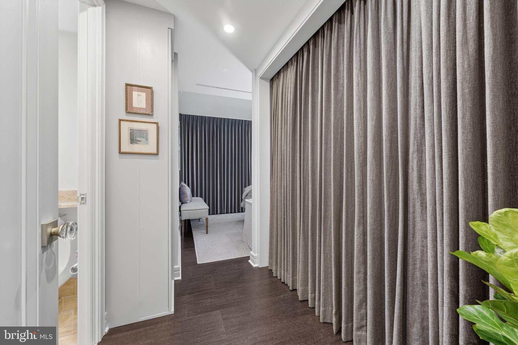 WEST END - Residential