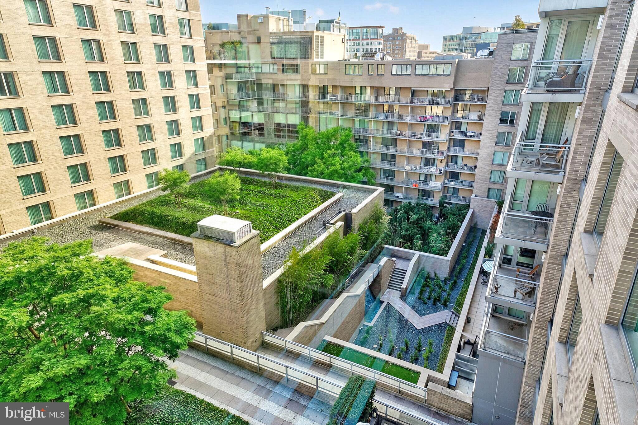 WEST END - Residential