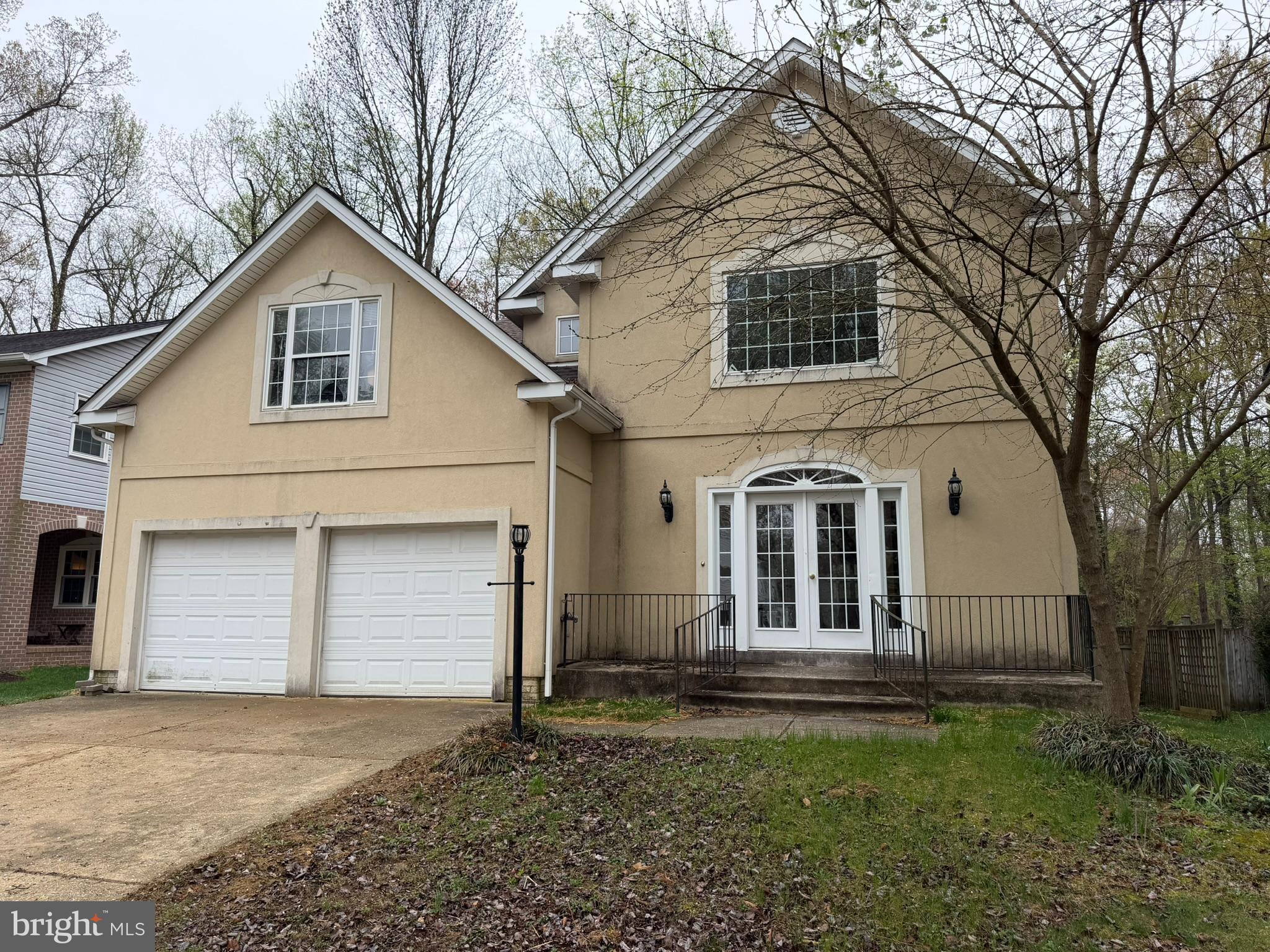 LISTED AND SOLD simultaneously  CASH DEAL... FULL RENOVATION NEEDED ... SITE UNSEEN