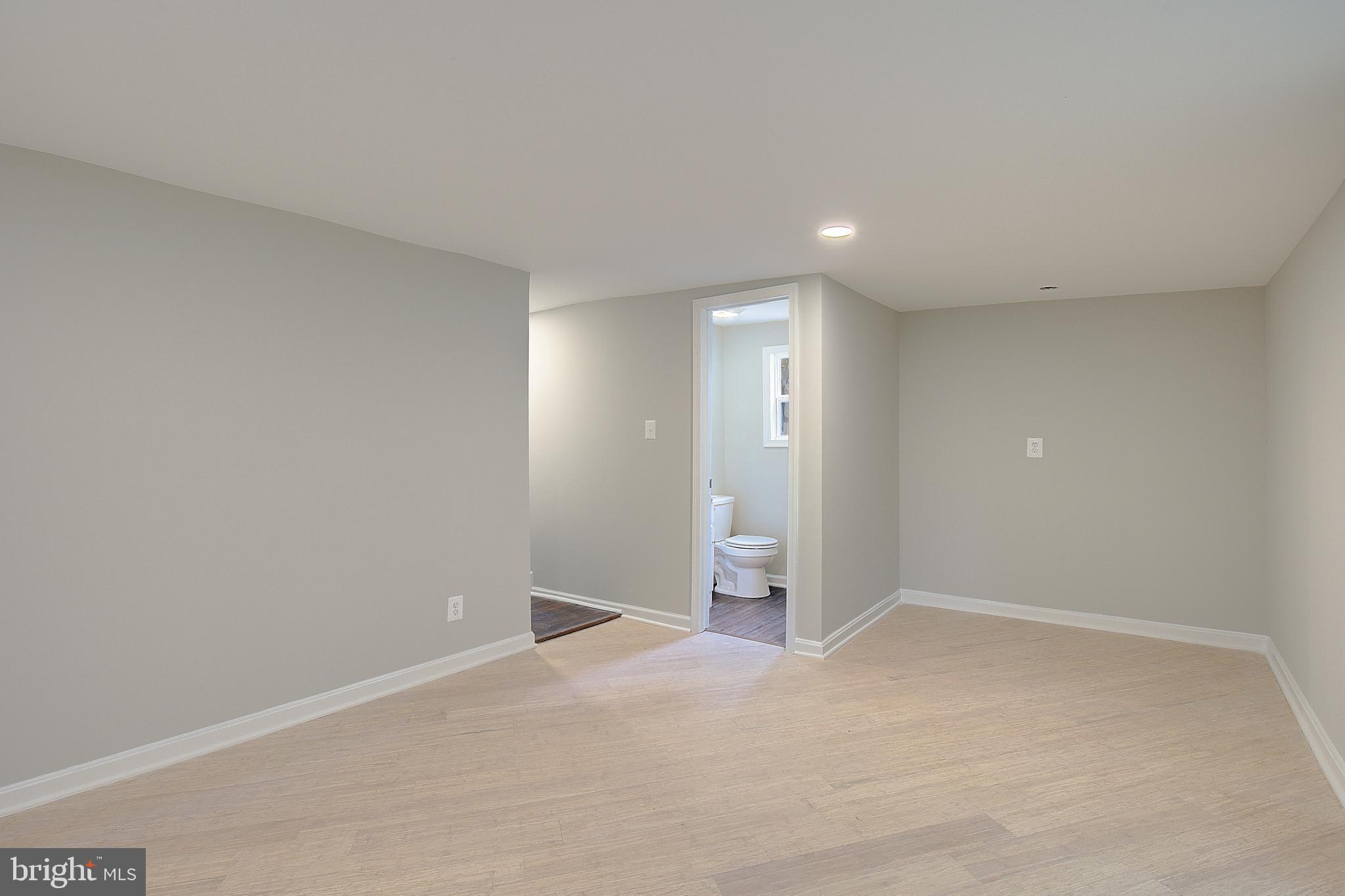 KINGS HEIGHTS - Residential