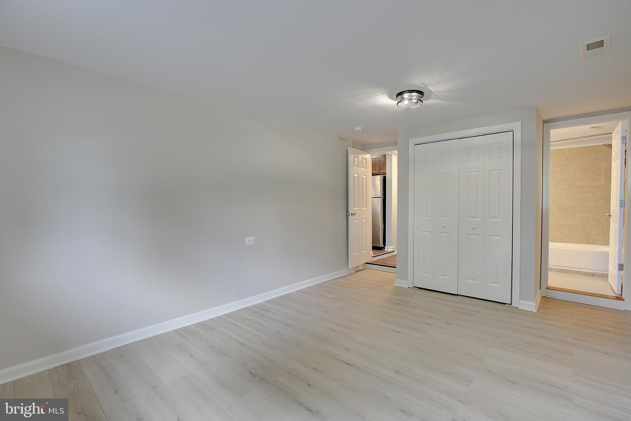 KINGS HEIGHTS - Residential
