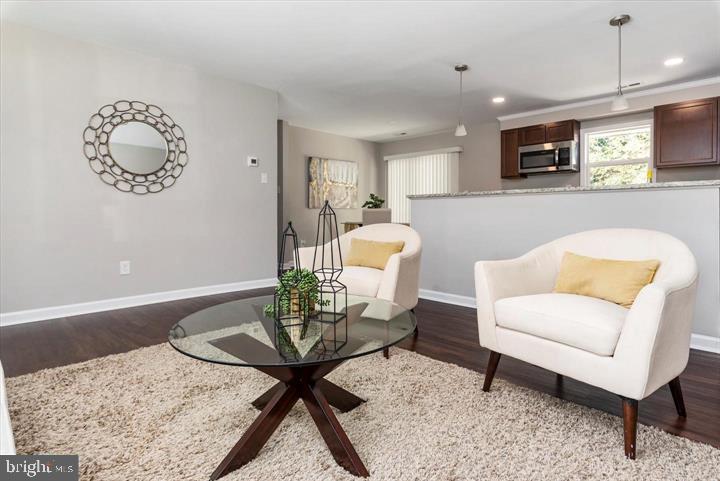 KINGS HEIGHTS - Residential