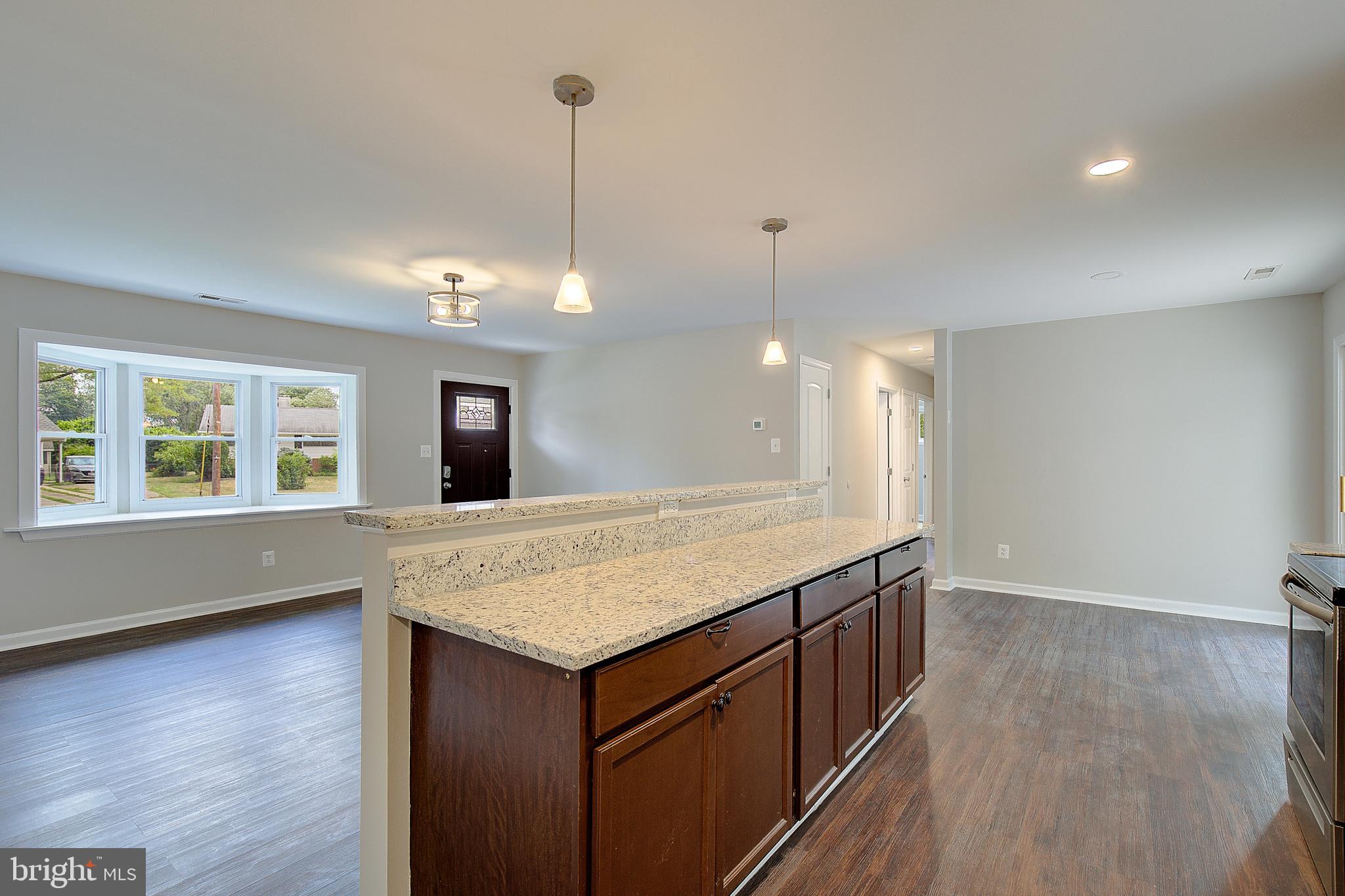 KINGS HEIGHTS - Residential