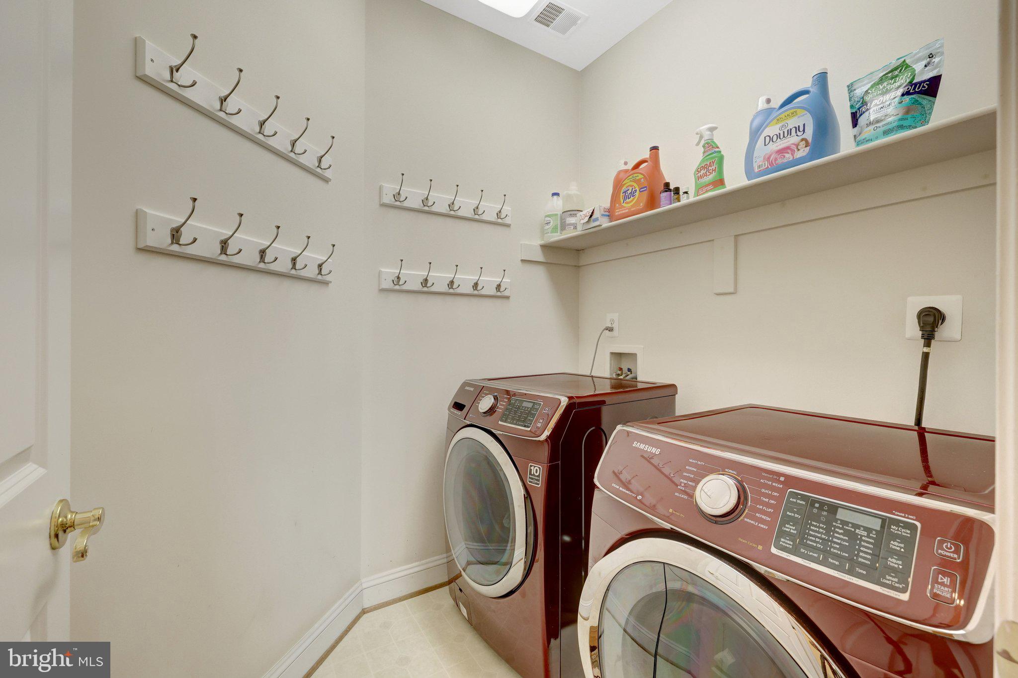 BRIARWOOD TRACE - Residential