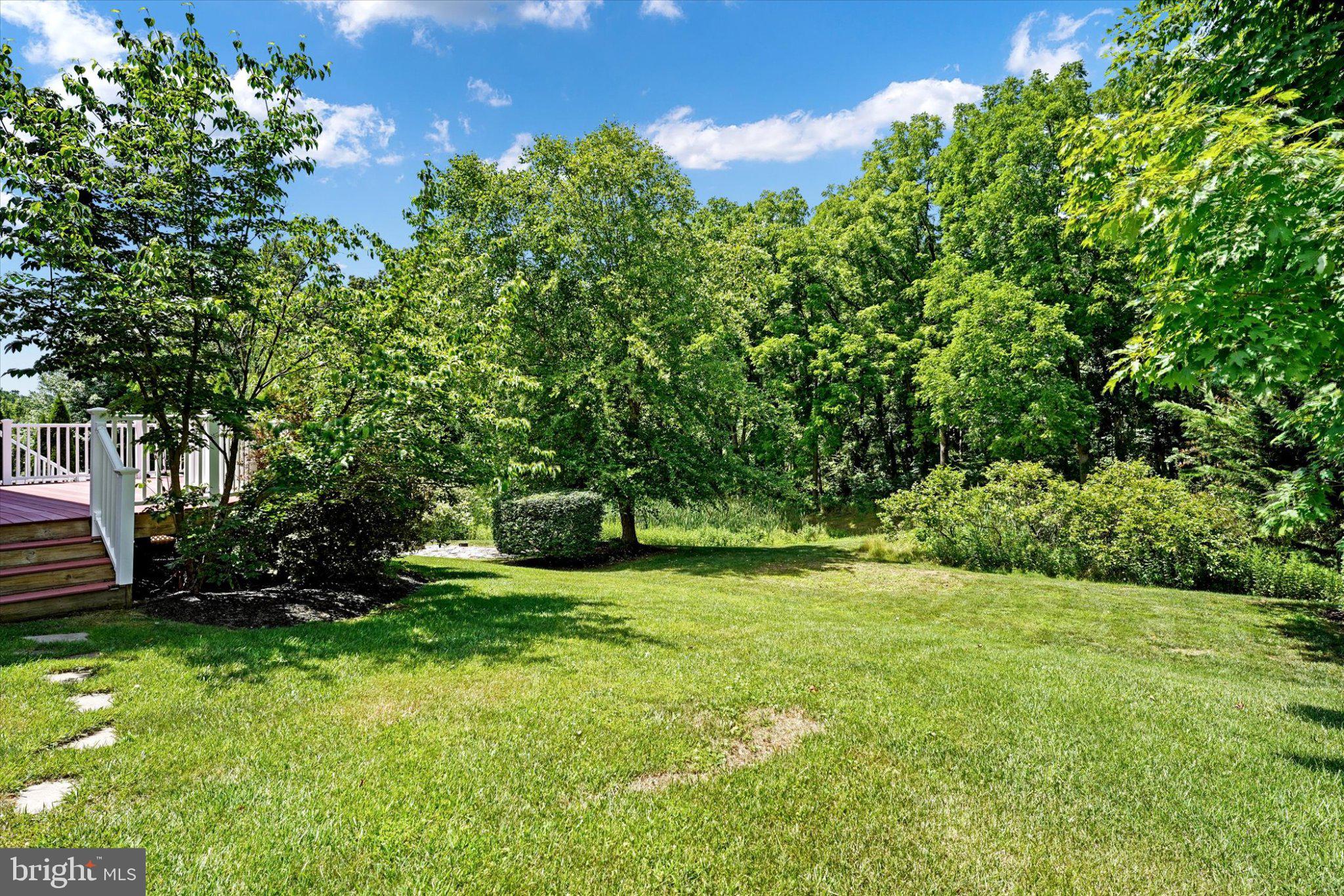 LAMBORN HUNT - Residential