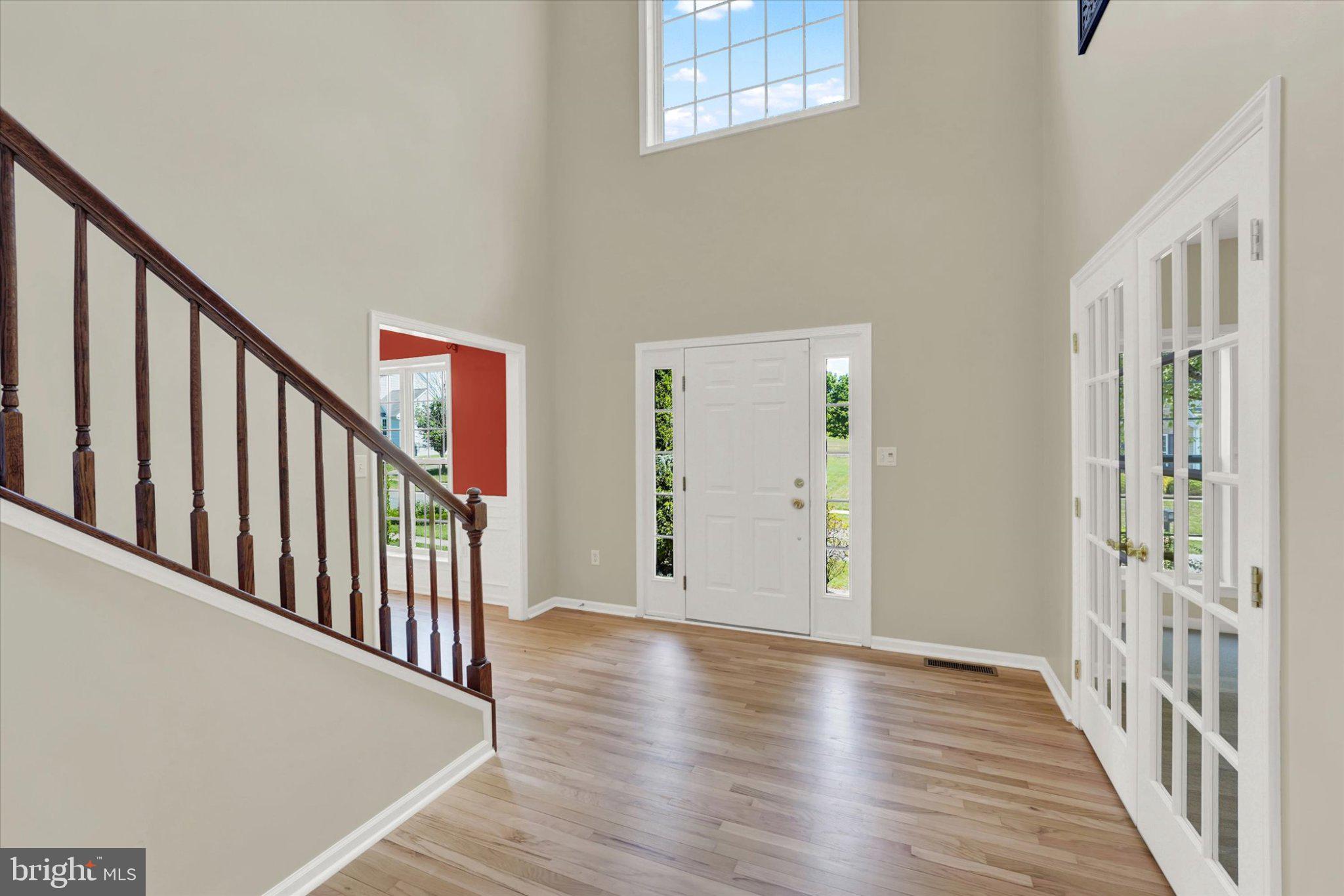 LAMBORN HUNT - Residential