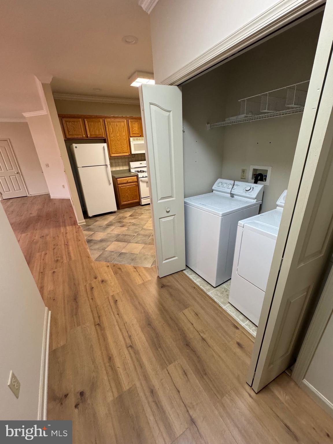 MEADOWVIEW VILLAGE - Residential