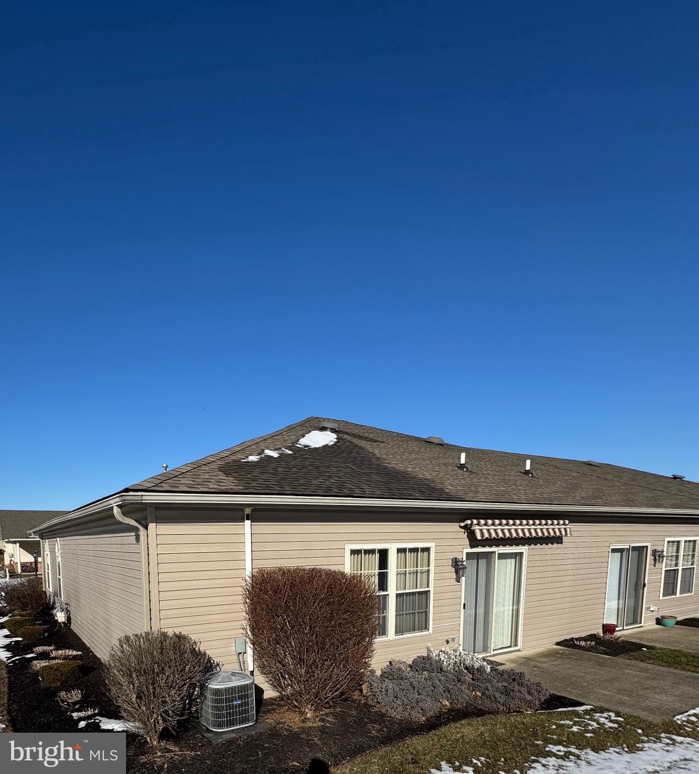 MEADOWVIEW VILLAGE - Residential