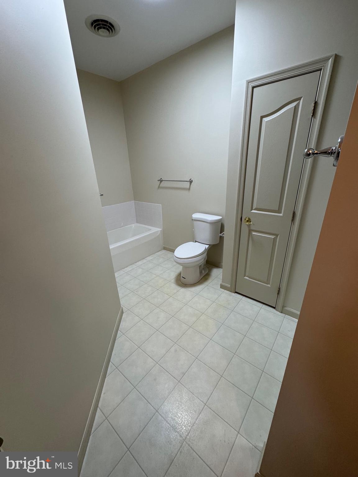 MEADOWVIEW VILLAGE - Residential