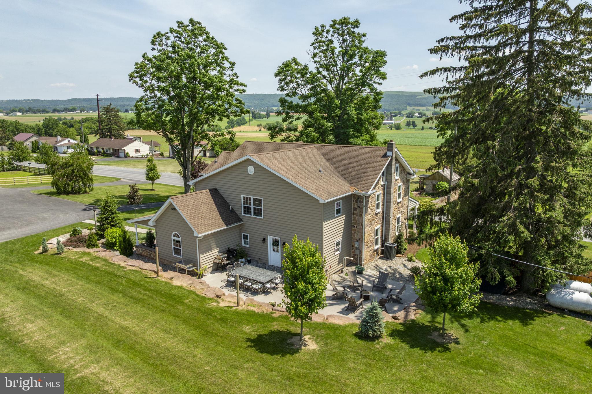 CAERNARVON TWP - Residential