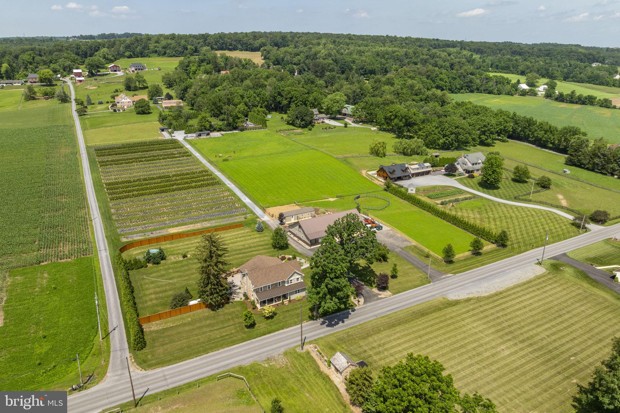 CAERNARVON TWP - Residential