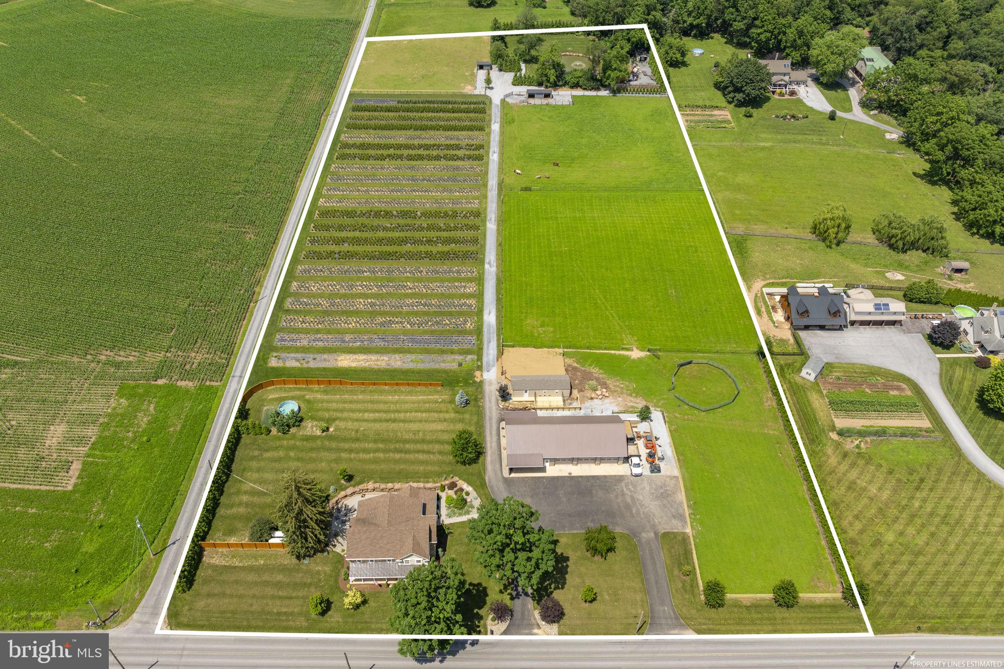 CAERNARVON TWP - Residential