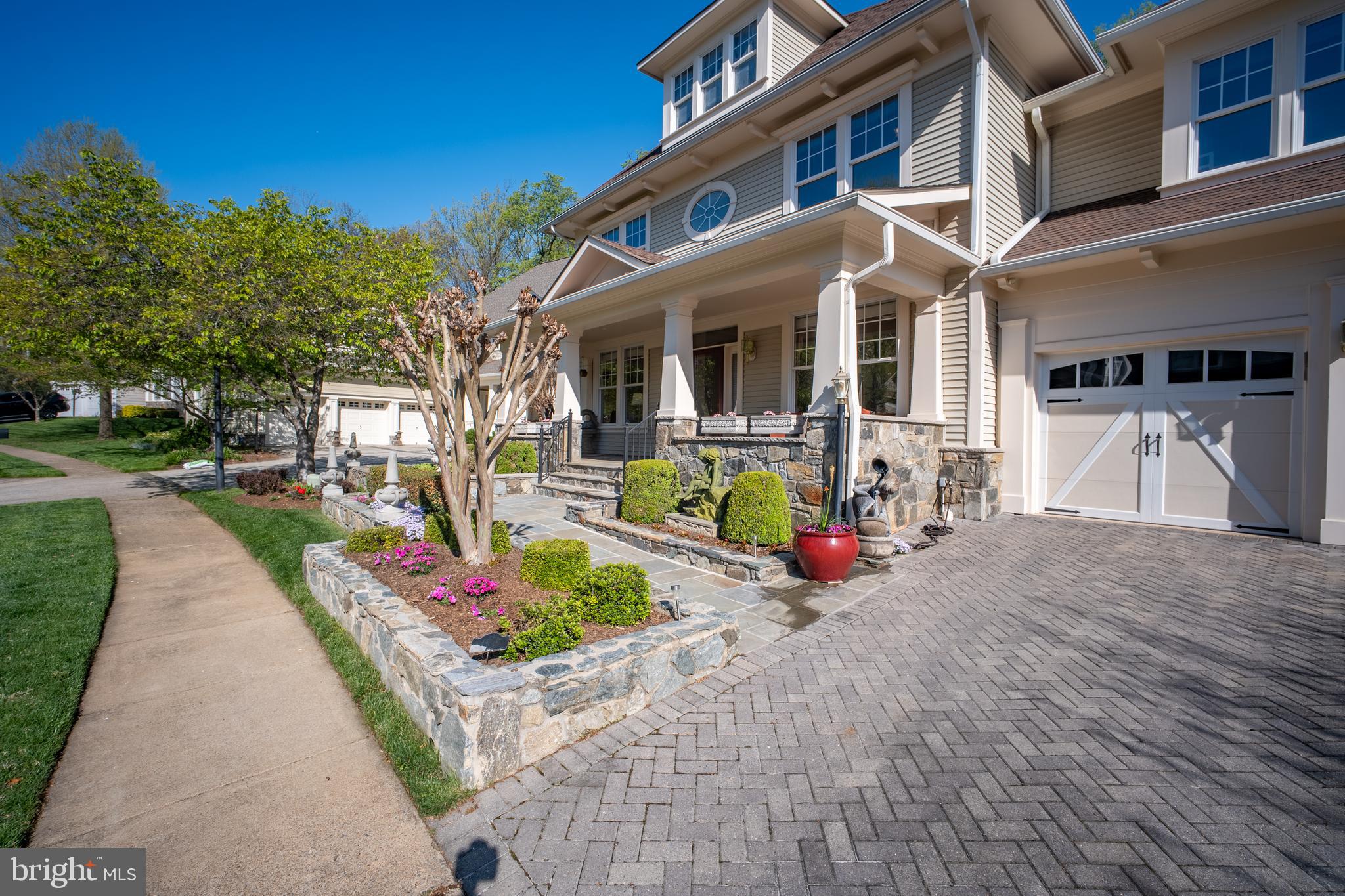 HIGHLAND ESTATES - Residential