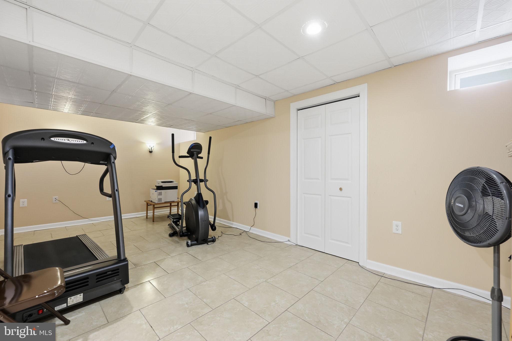 YARDLEY CREST - Residential