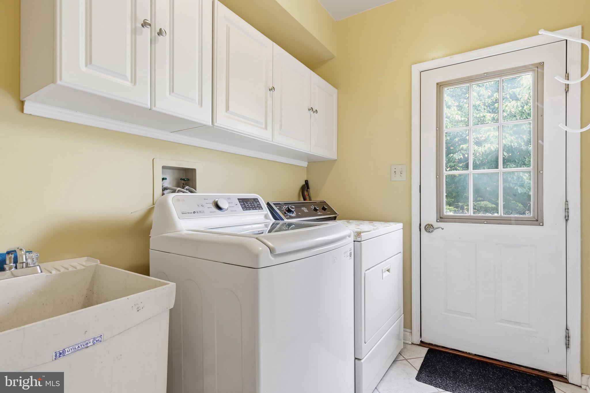 YARDLEY CREST - Residential
