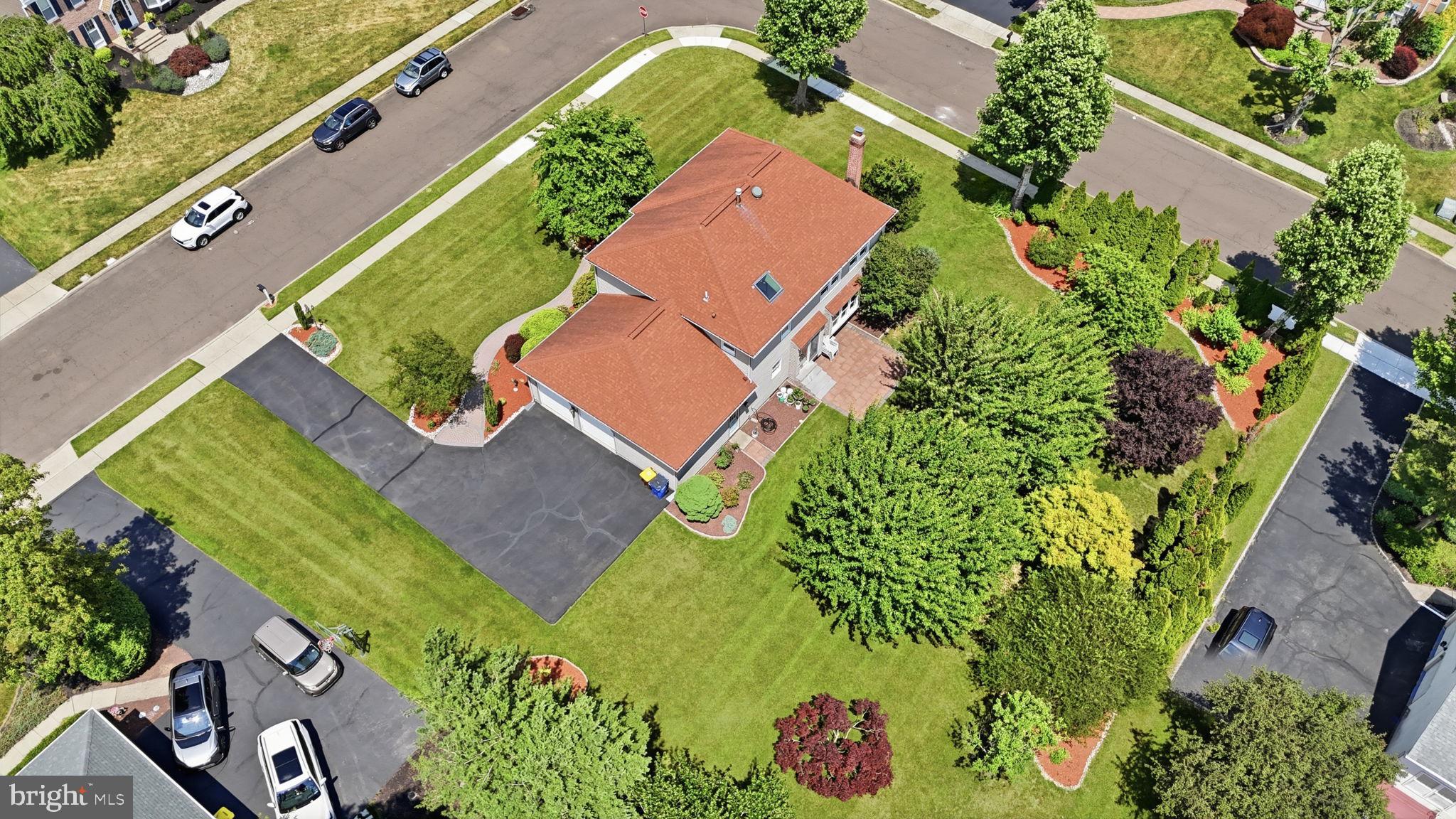 YARDLEY CREST - Residential
