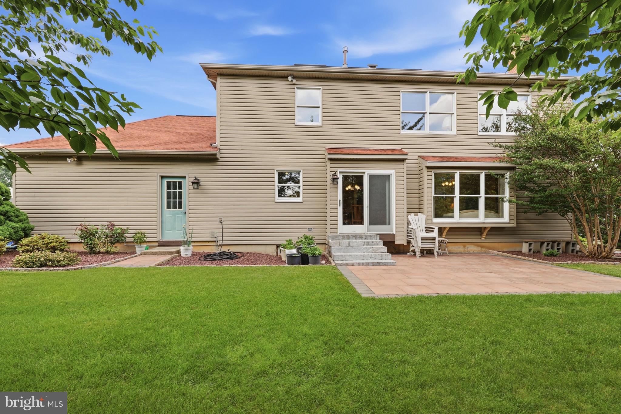 YARDLEY CREST - Residential