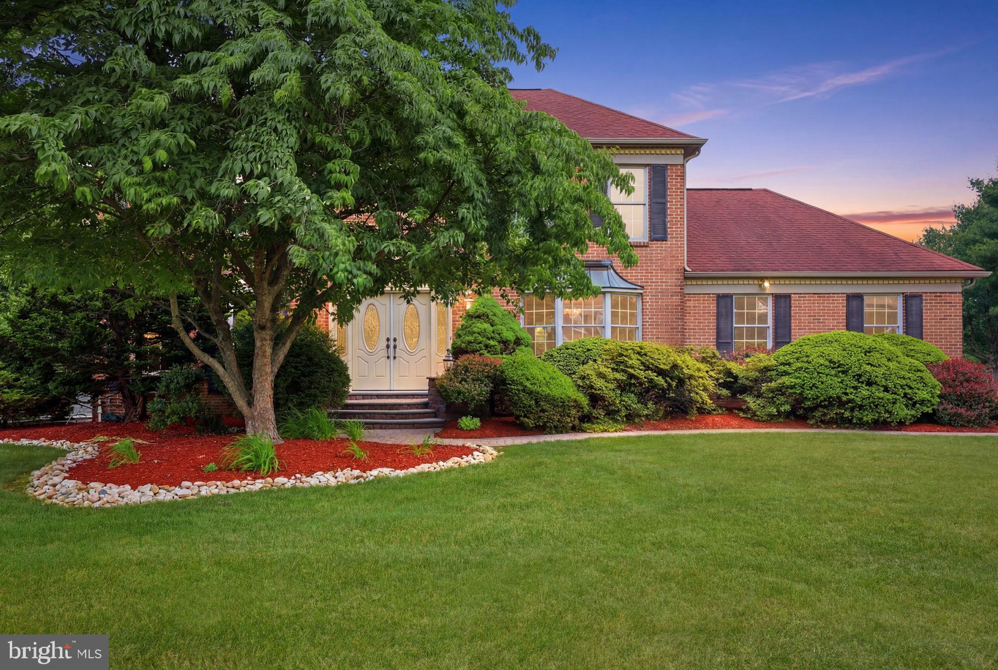 YARDLEY CREST - Residential
