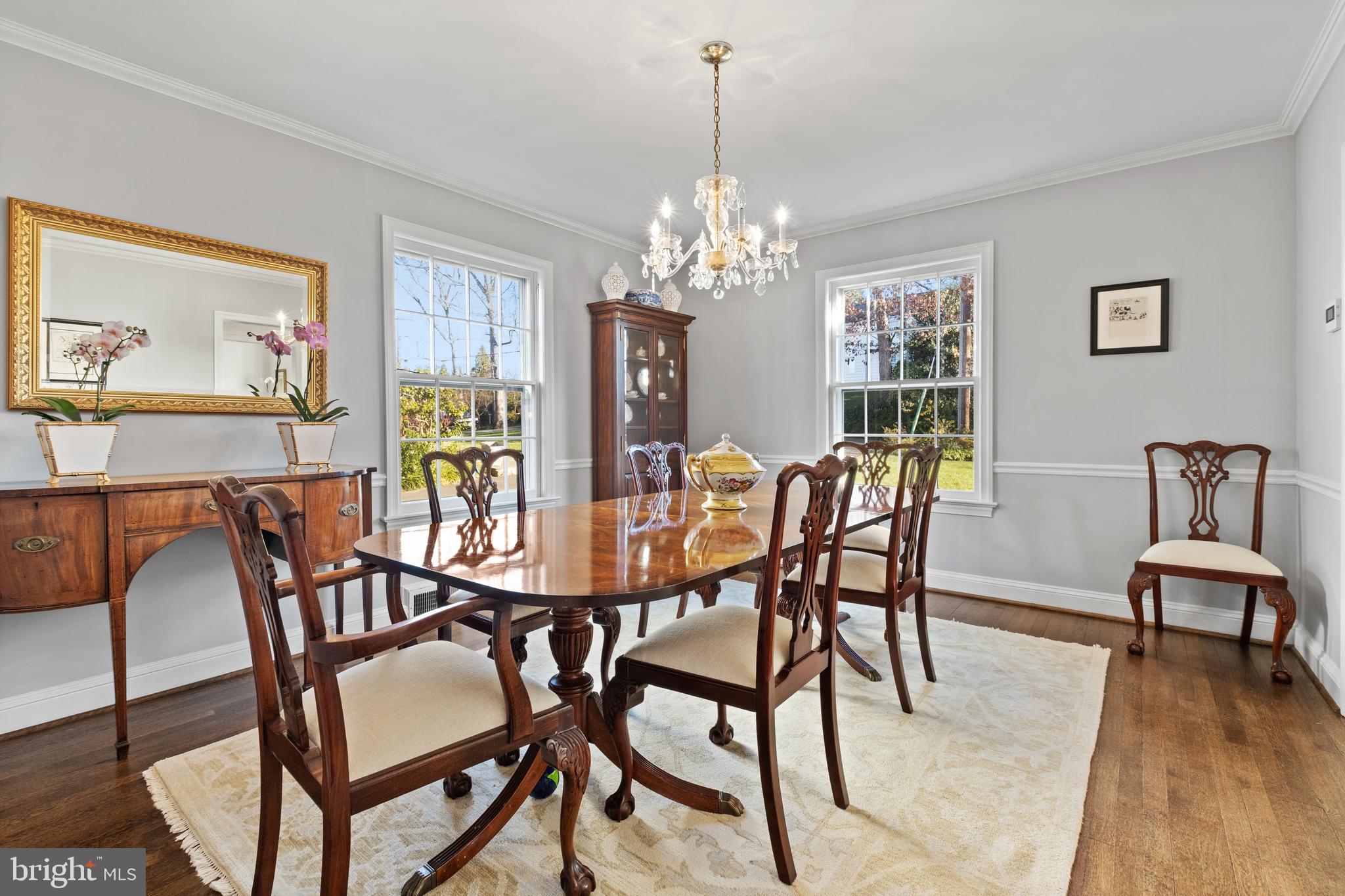 COUNTRY CLUB HILLS - Residential
