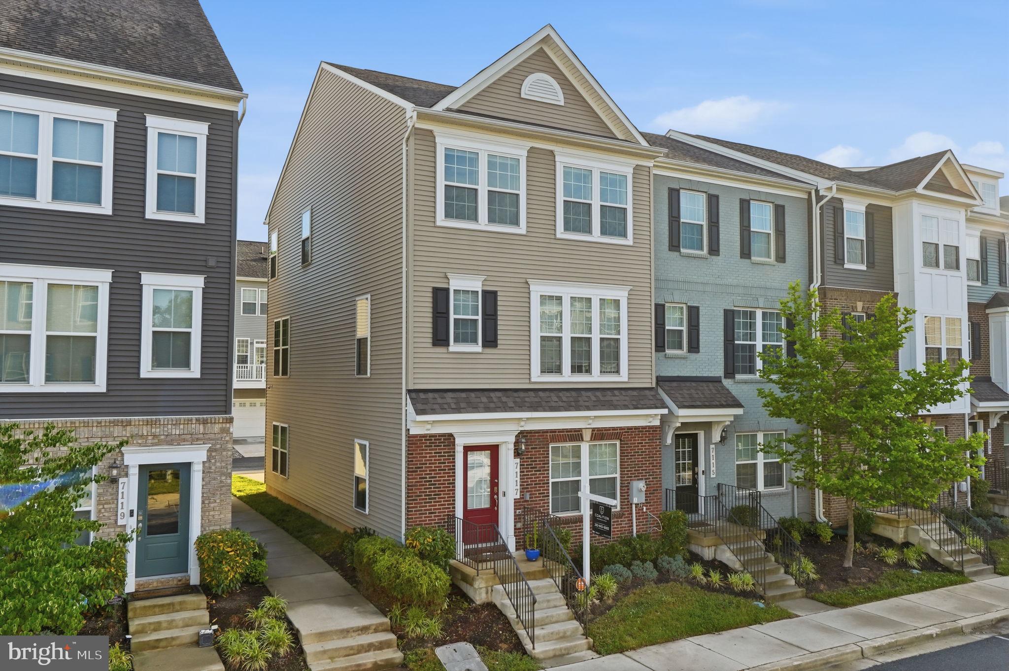 HYATTSVILLE - Residential