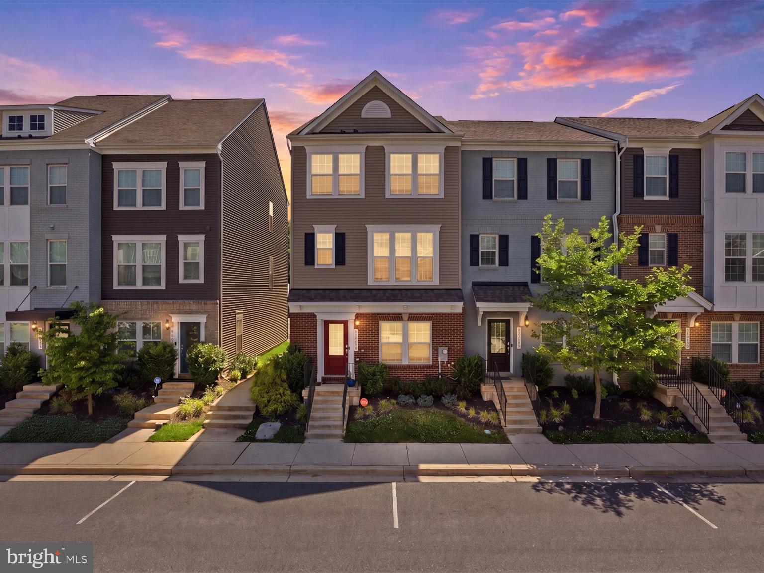 HYATTSVILLE - Residential