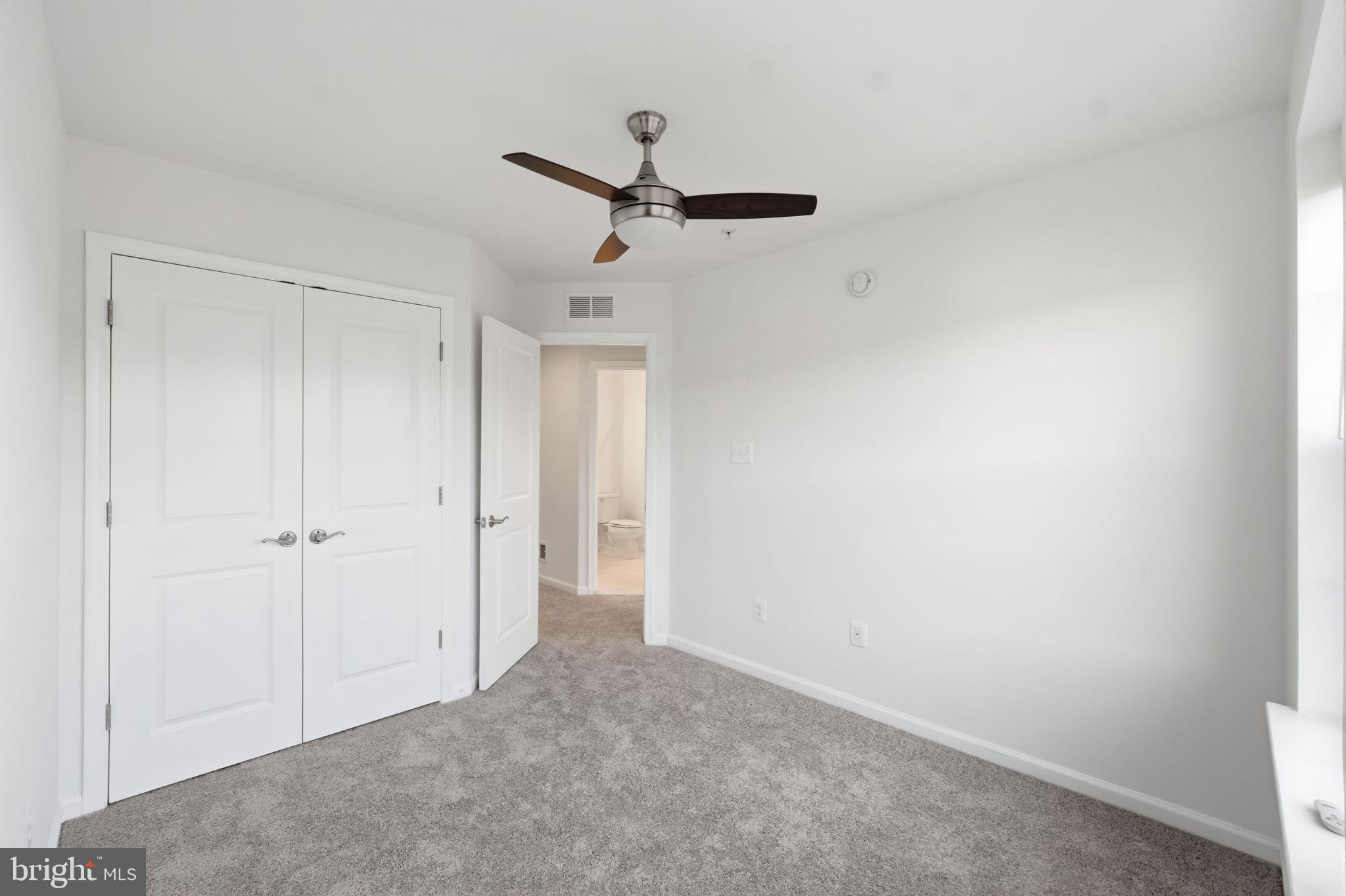 HYATTSVILLE - Residential
