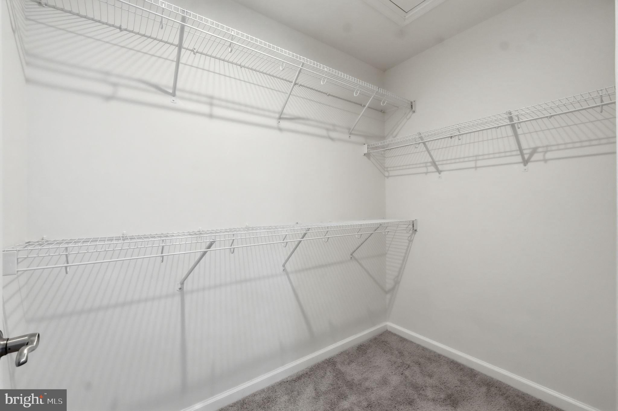 HYATTSVILLE - Residential