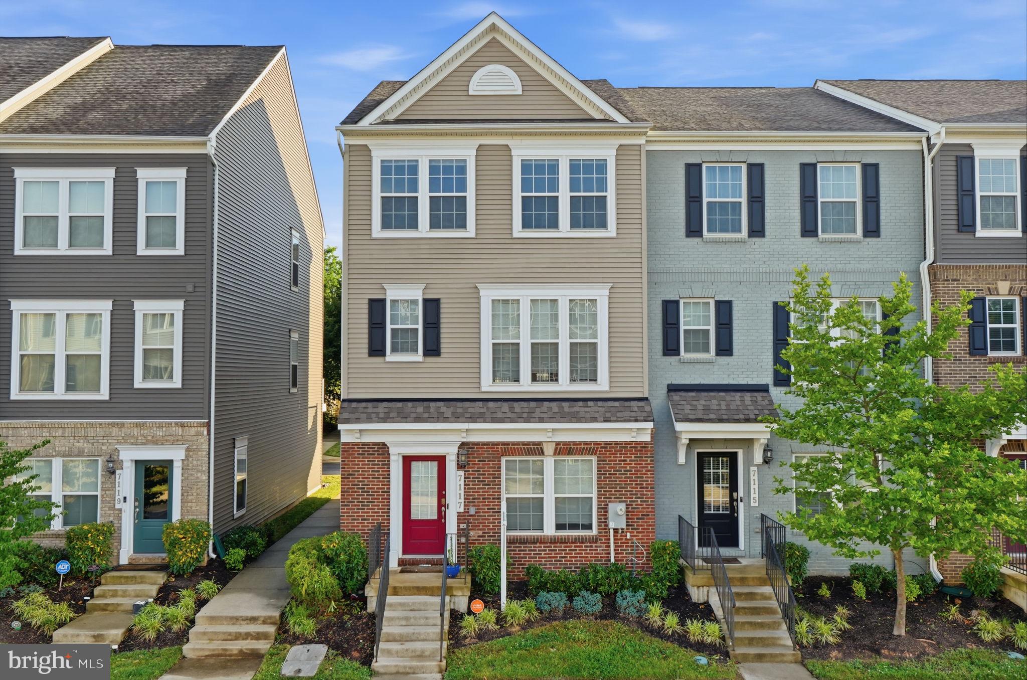 HYATTSVILLE - Residential