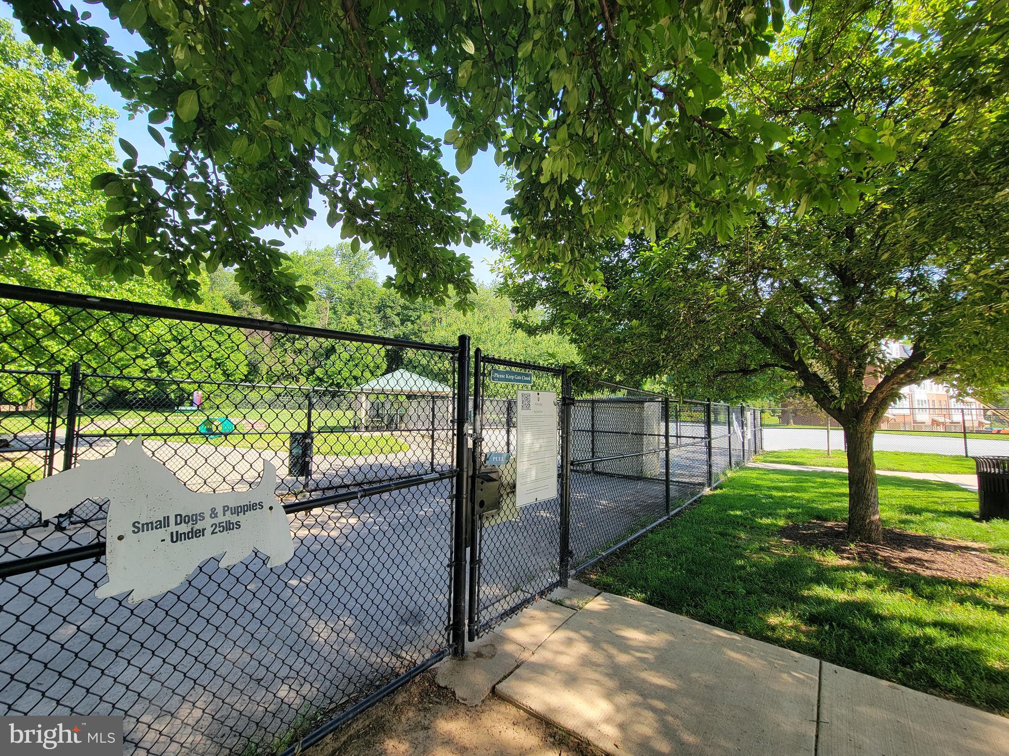 KING FARM WATKINS POND - Residential