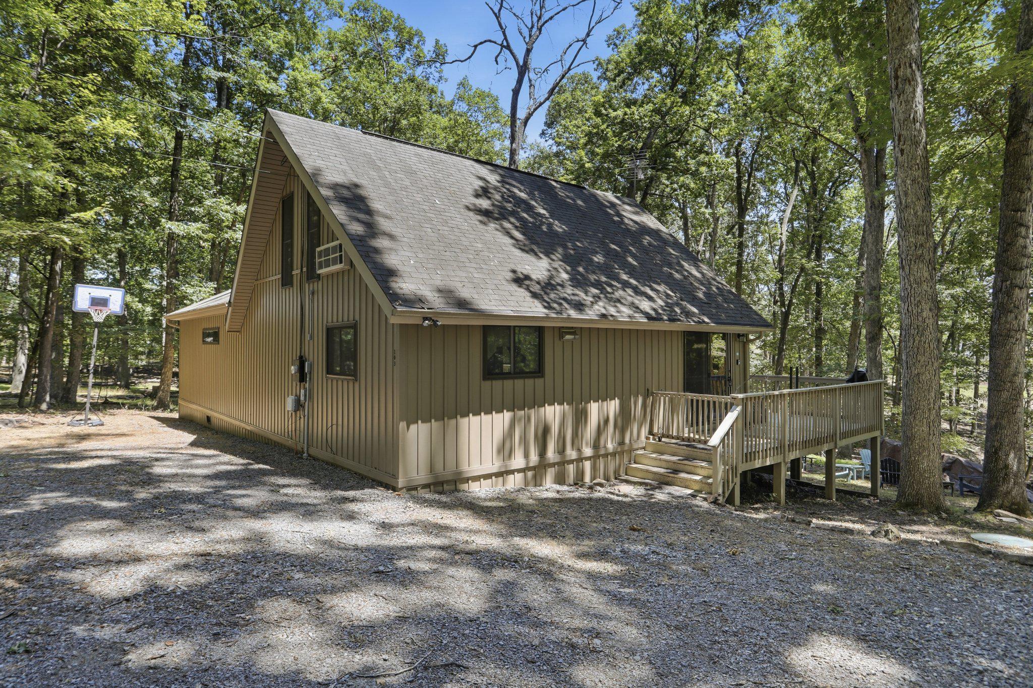 THE WOODS - Residential