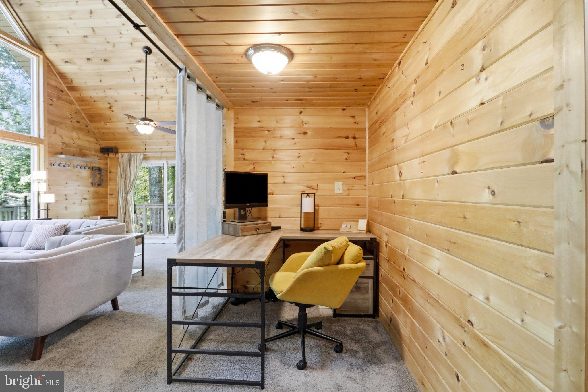 THE WOODS - Residential