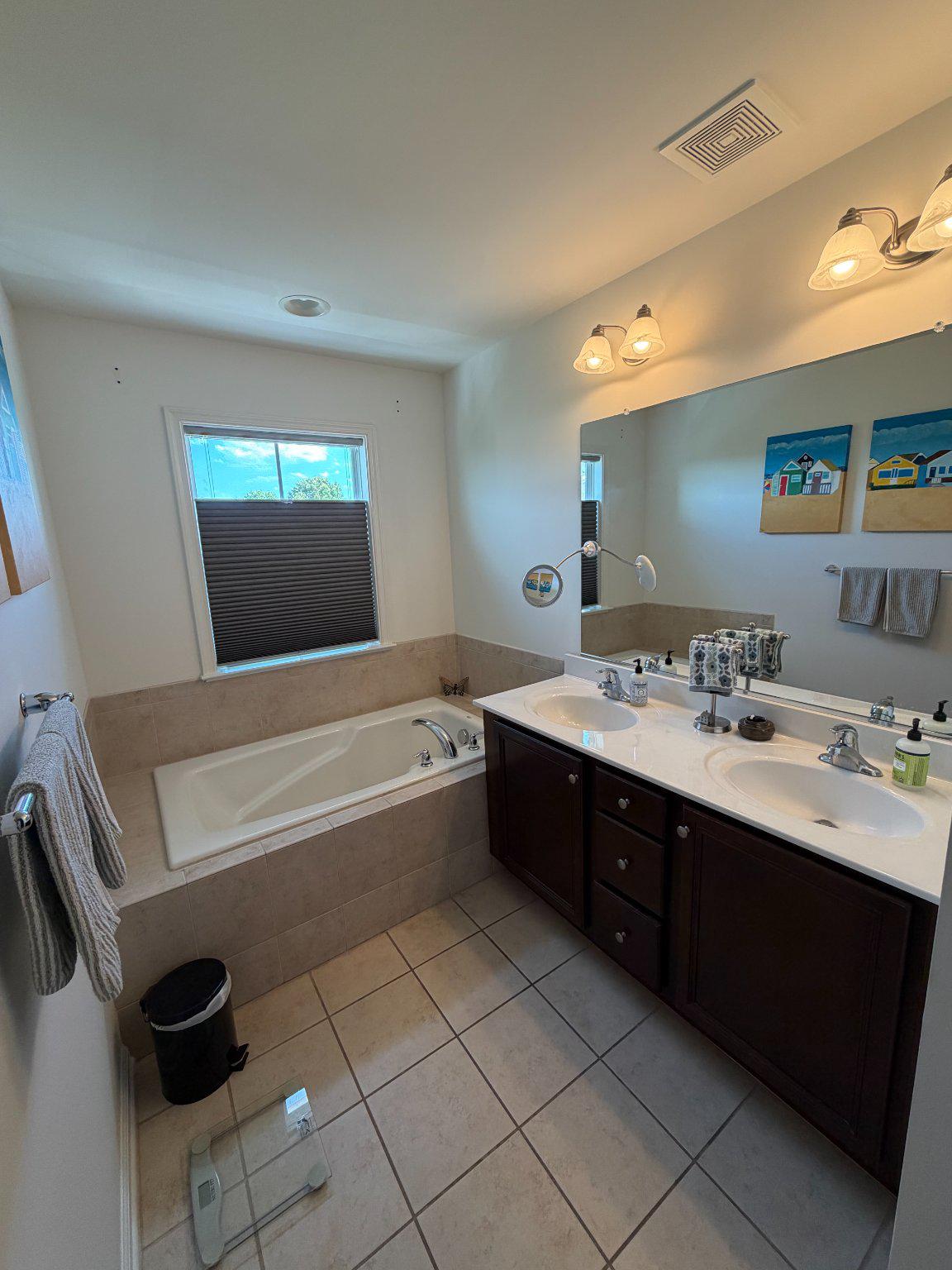 ELLENDALE - Residential