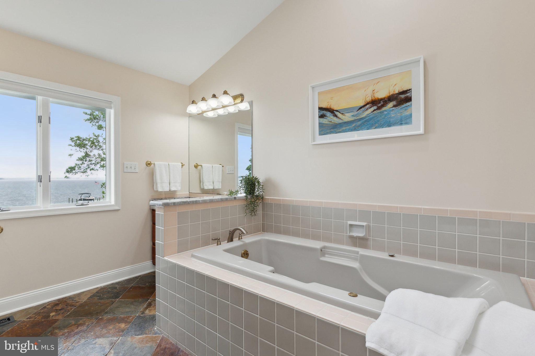 SOUTHWIND - Residential