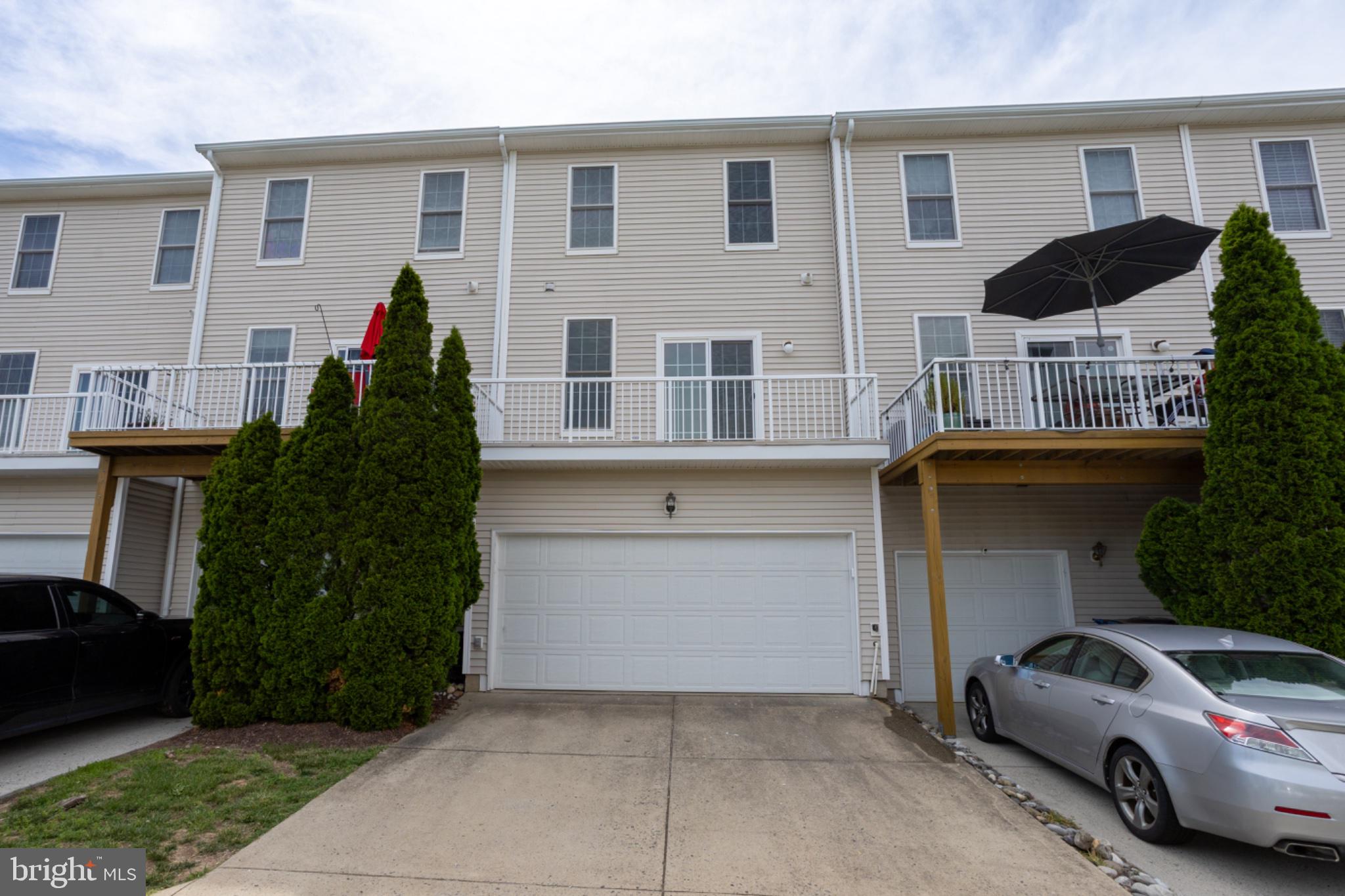 AMBERLEA AT SOUTH RIDING - Residential