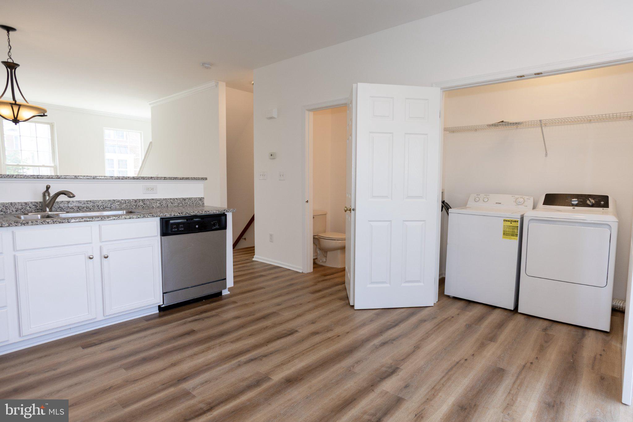 AMBERLEA AT SOUTH RIDING - Residential