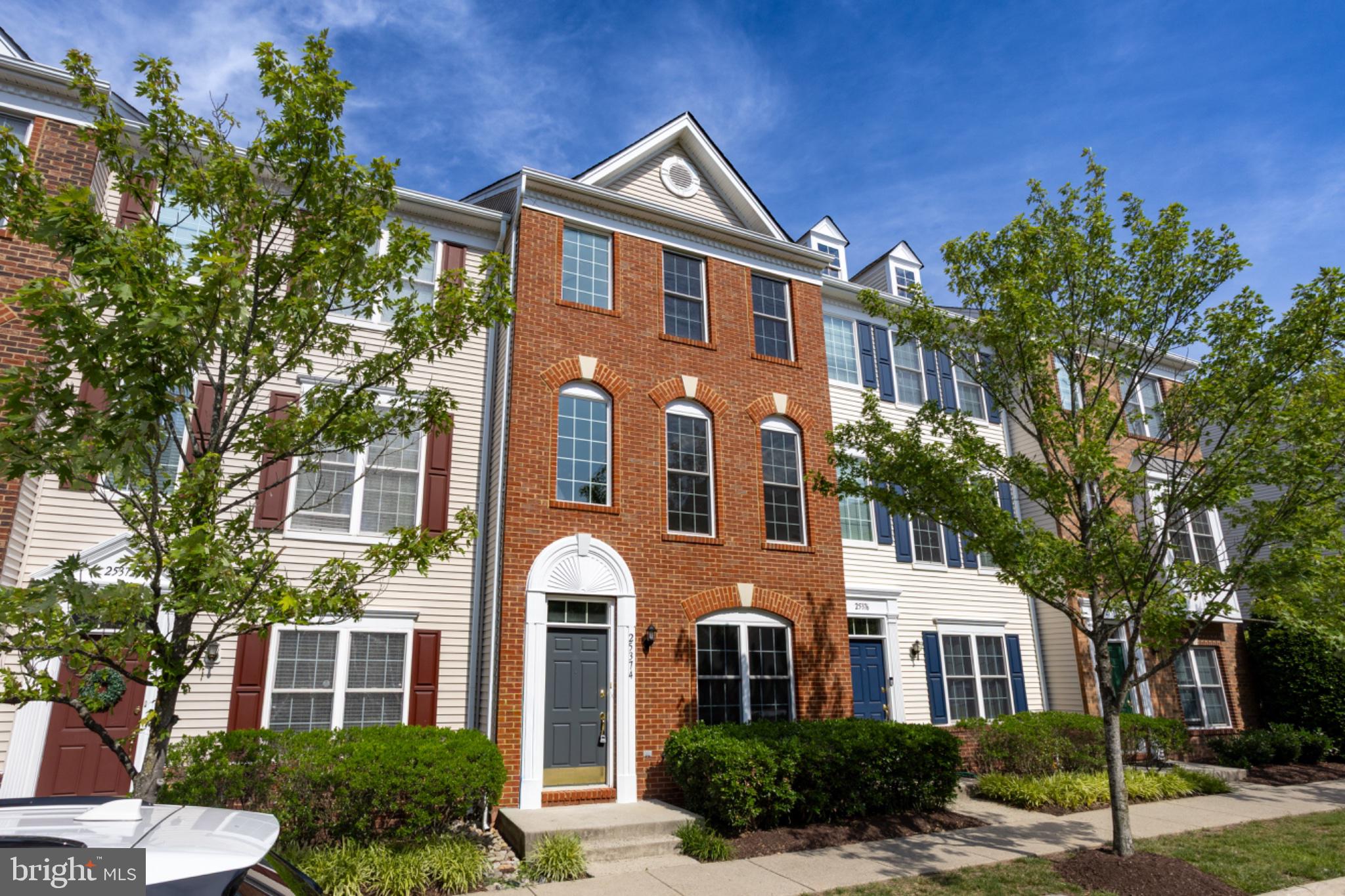 AMBERLEA AT SOUTH RIDING - Residential