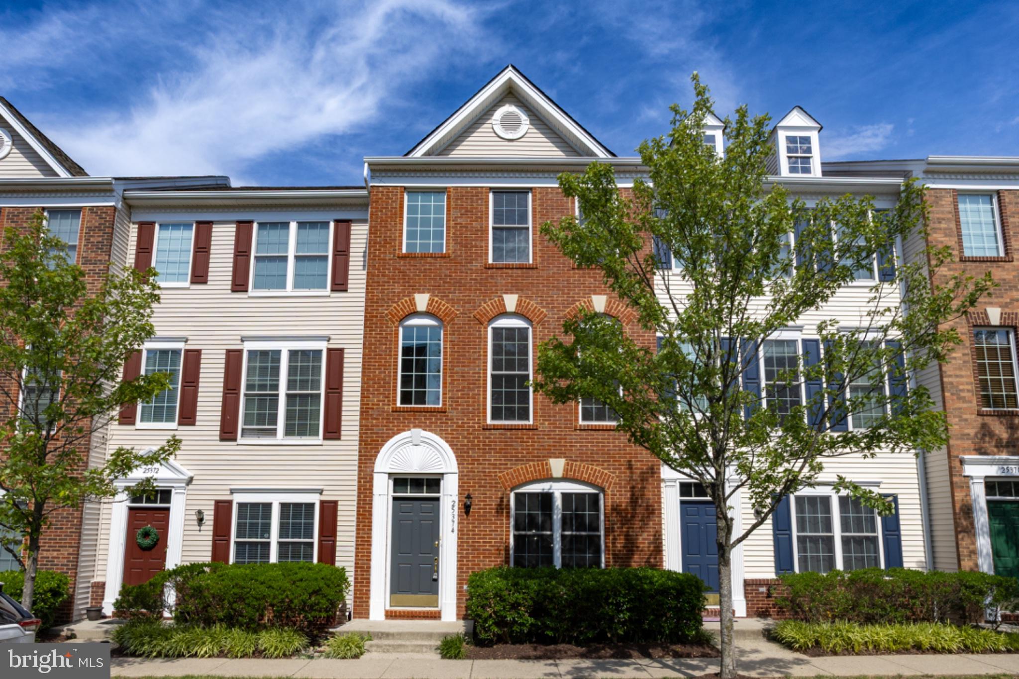 AMBERLEA AT SOUTH RIDING - Residential