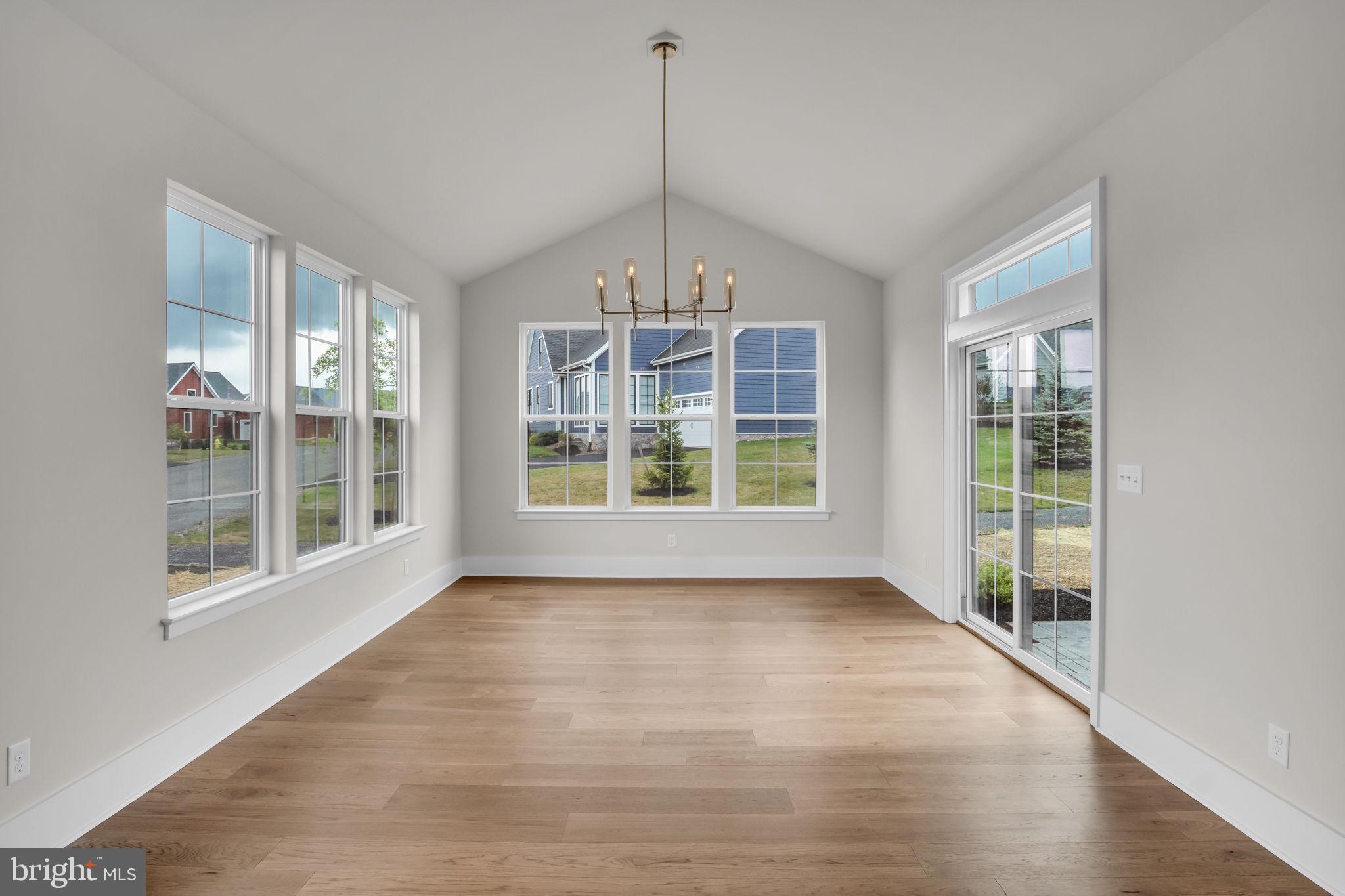 THE PORCHES OF ALLENBERRY - Residential
