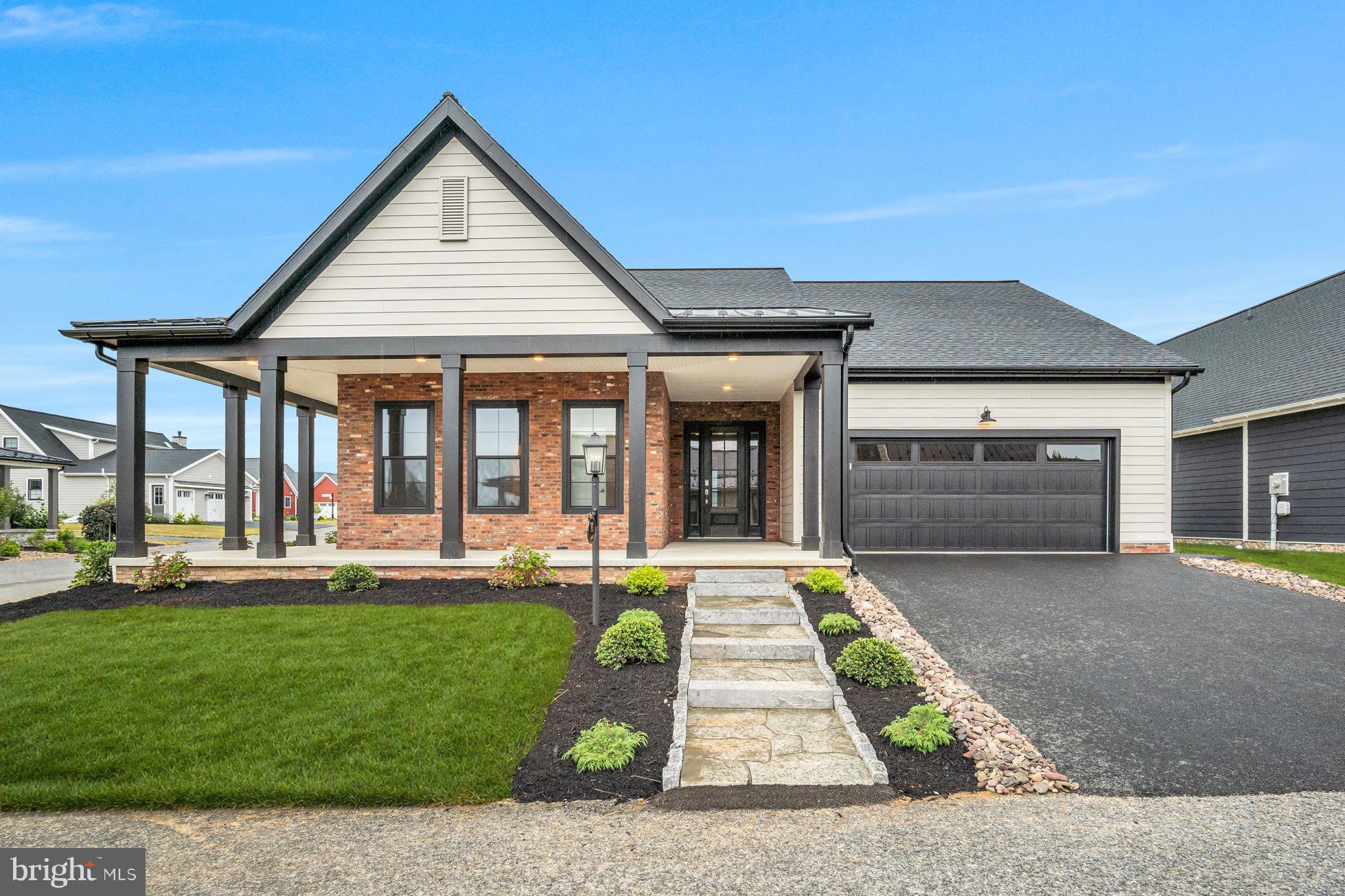 THE PORCHES OF ALLENBERRY - Residential