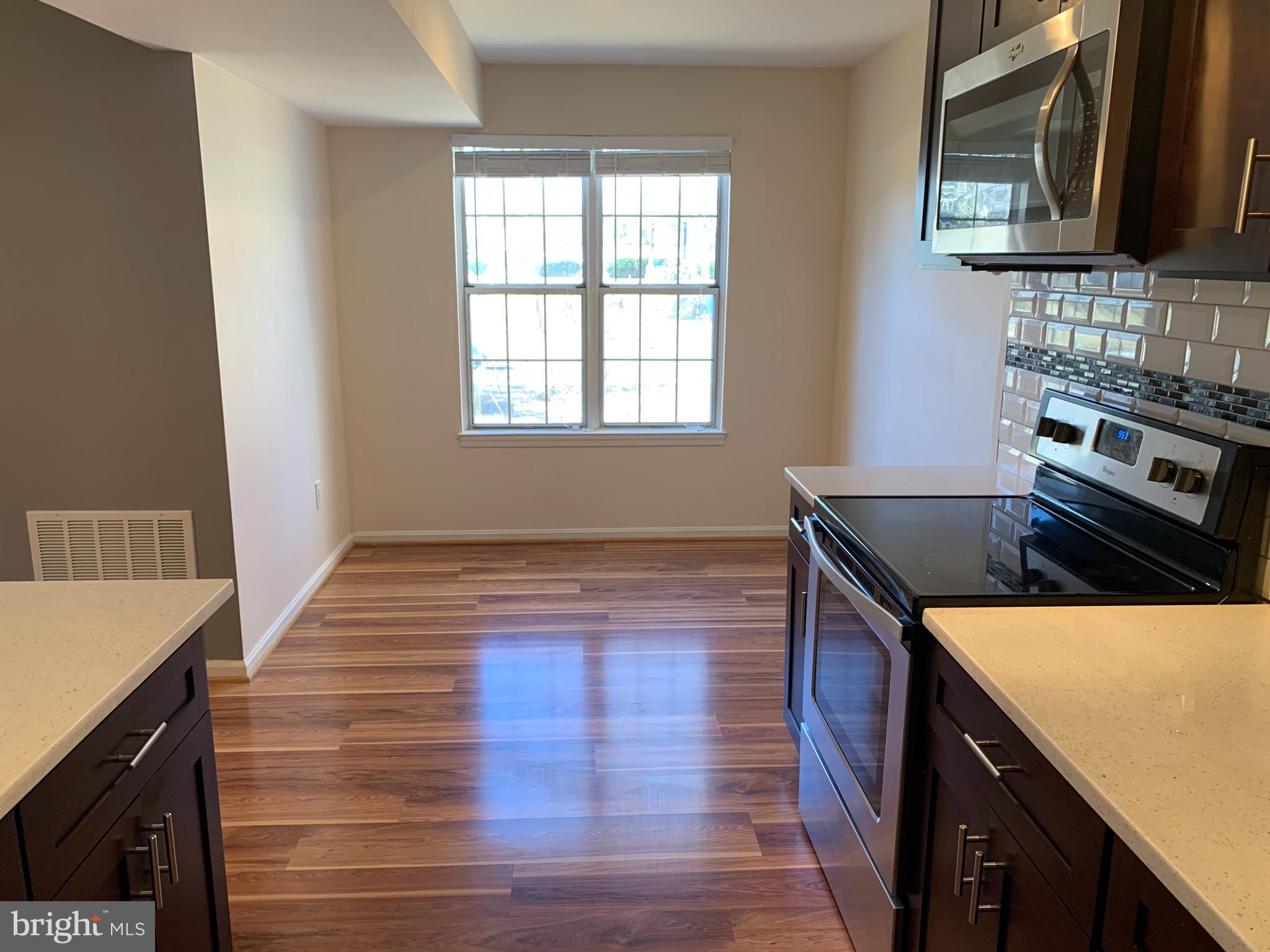 LONGMEAD CROSSING - Residential Lease