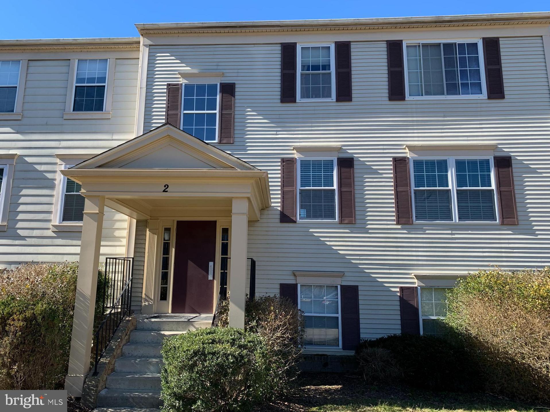 LONGMEAD CROSSING - Residential Lease