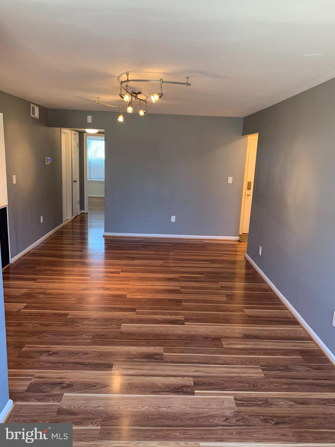 LONGMEAD CROSSING - Residential Lease