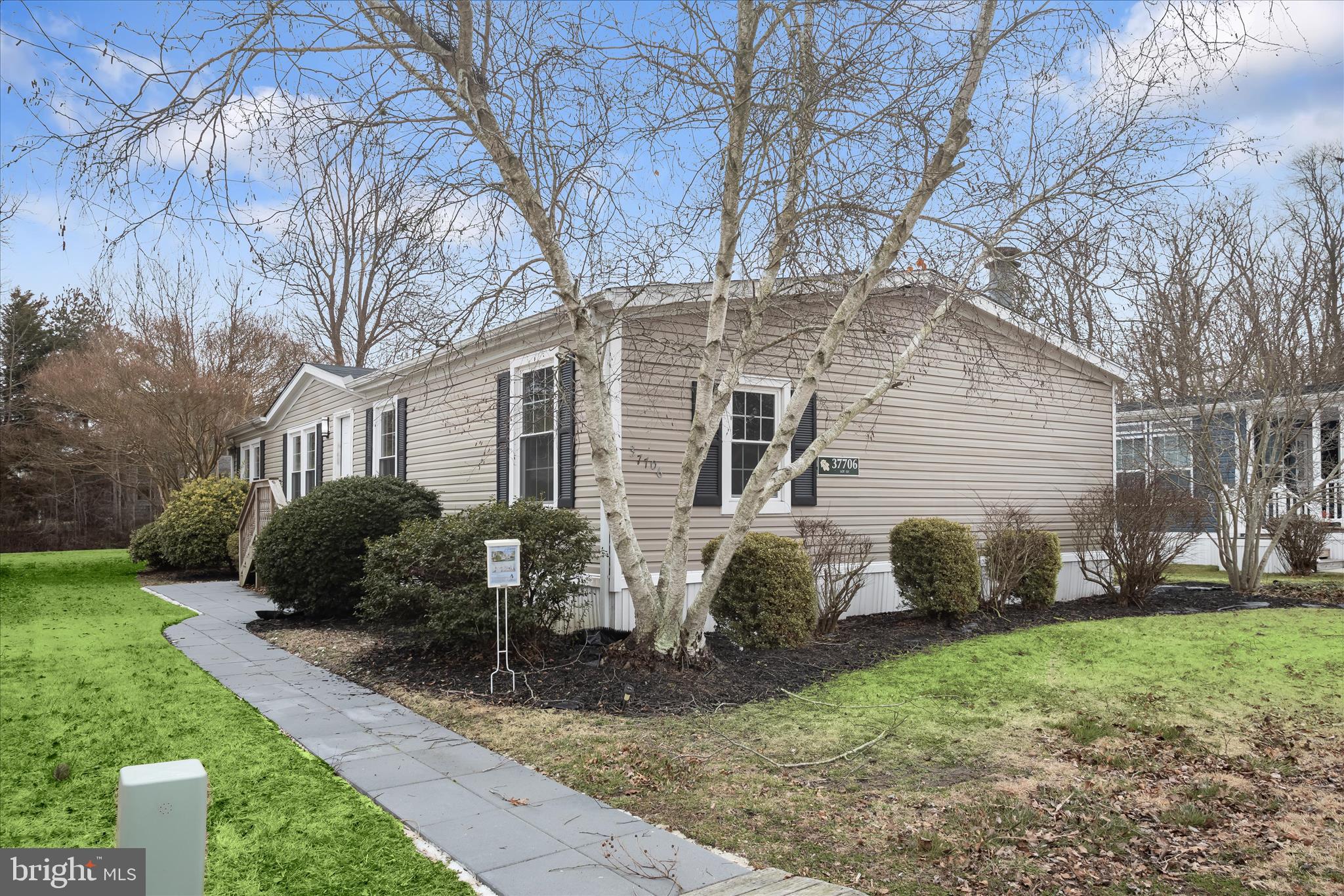 SHADY PARK - Residential