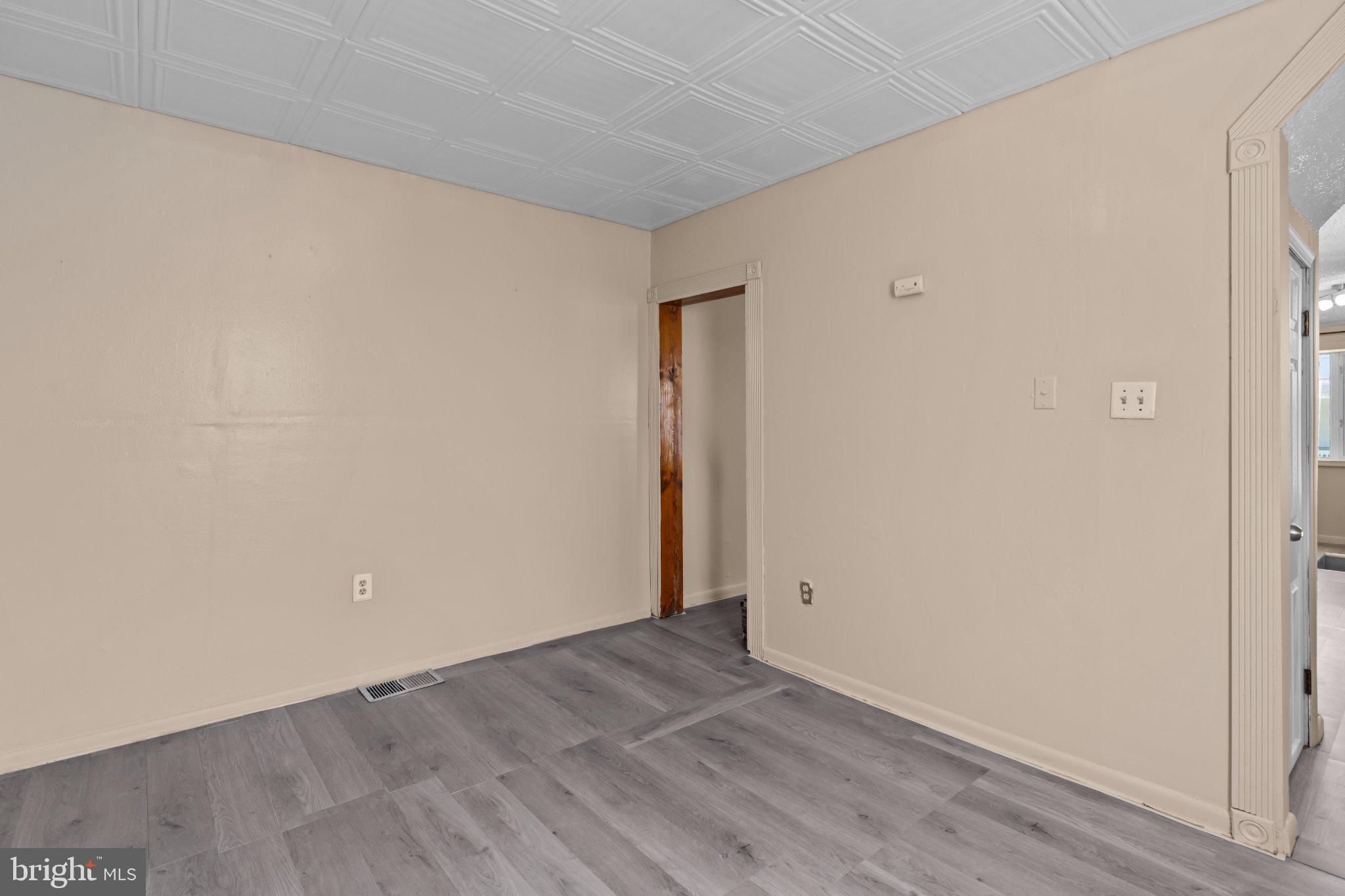 ROCKLEDGE - Residential