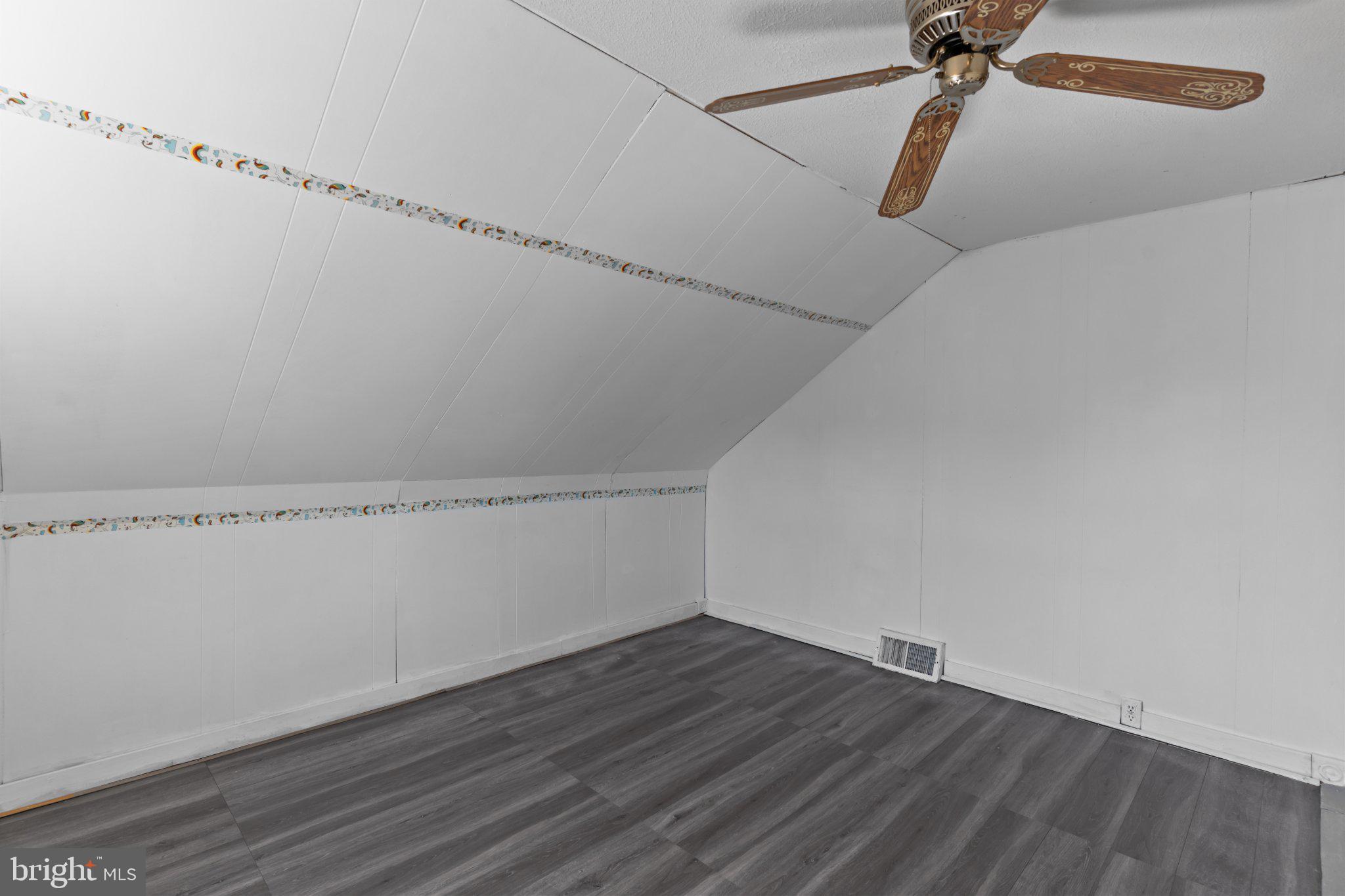 ROCKLEDGE - Residential