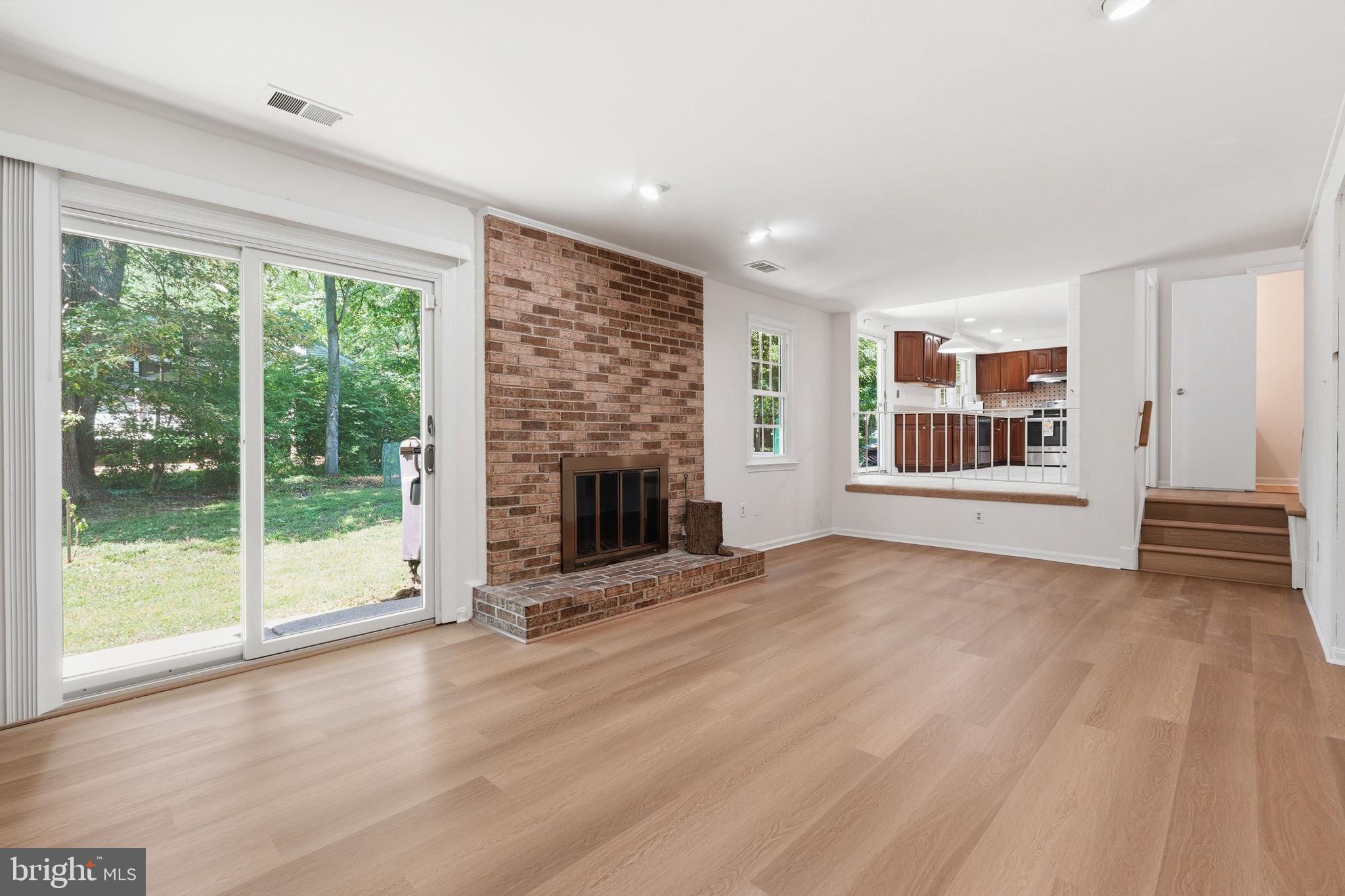 HICKORY RIDGE - Residential