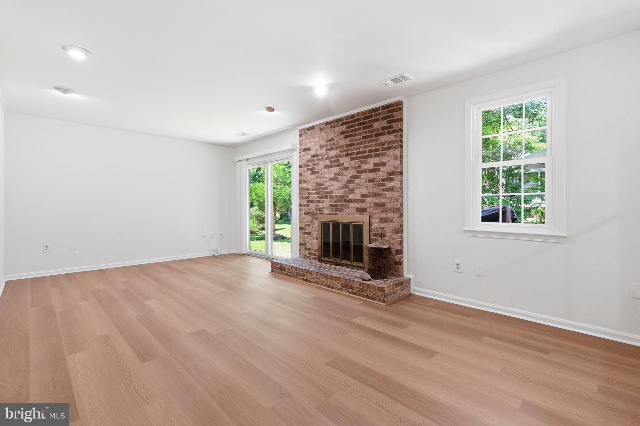HICKORY RIDGE - Residential