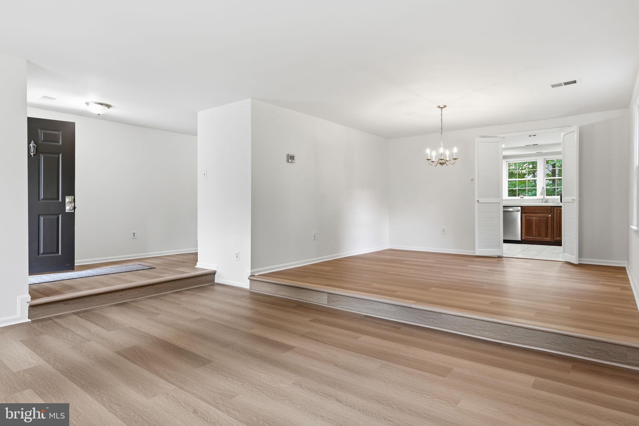 HICKORY RIDGE - Residential